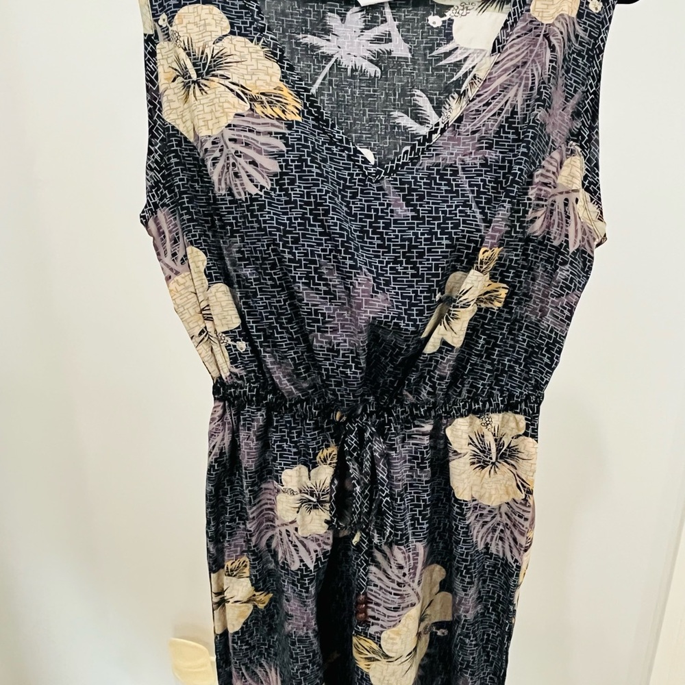 Hawaiian sundress
